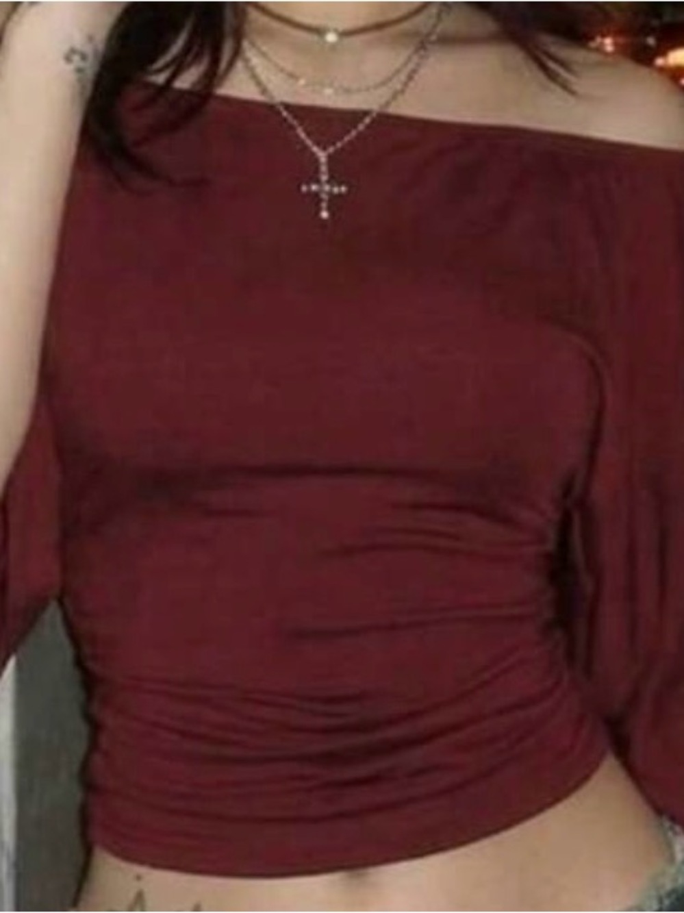 4-25$ Off-Shoulder Burgundy Crop Top